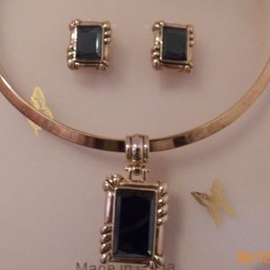 necklace, earring set